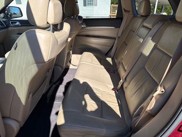 Jeep Grand Cherokee  2016