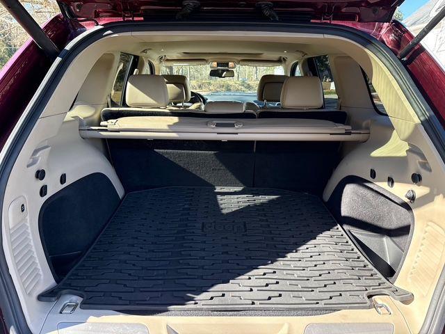 Jeep Grand Cherokee  2016