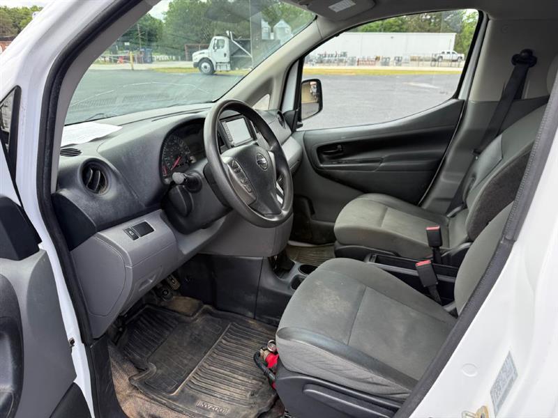 Nissan NV200  2020