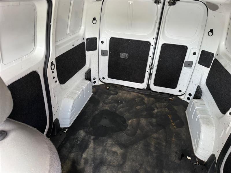 Nissan NV200  2020