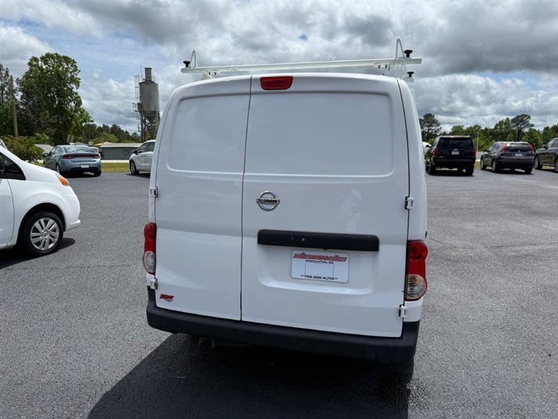 Nissan NV200  2020