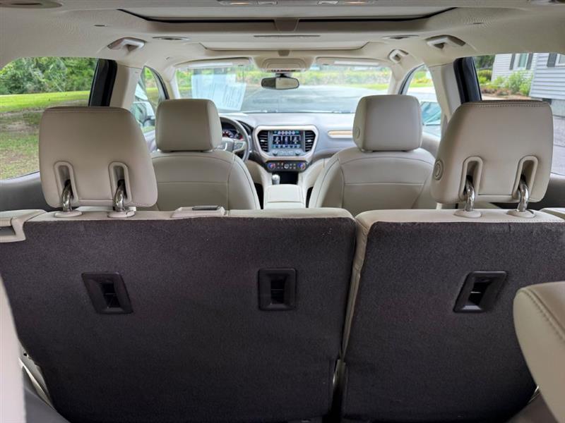 GMC Acadia  2017