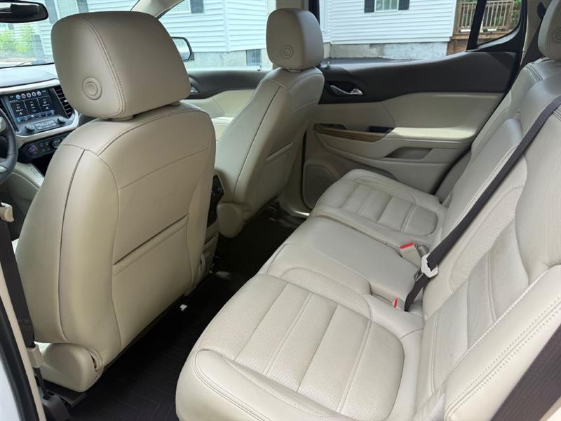 GMC Acadia  2017