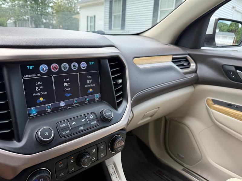 GMC Acadia  2017