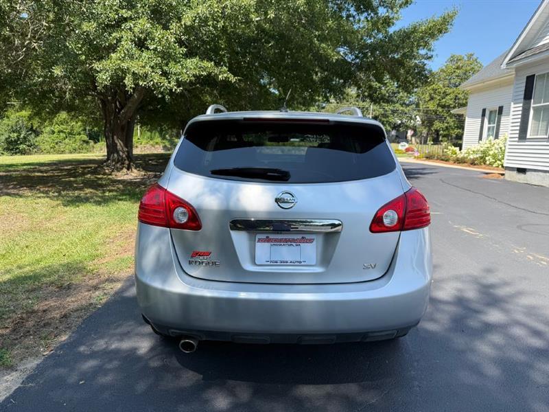 Nissan Rogue  2012