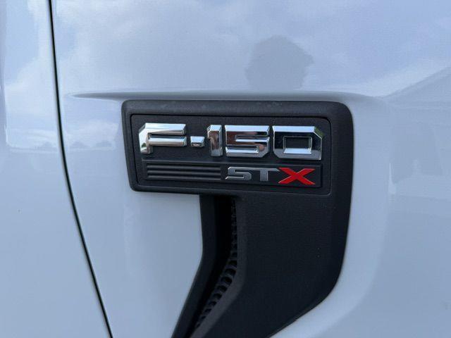 Ford F-150  2022