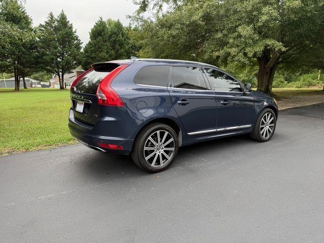 Volvo XC60  2015