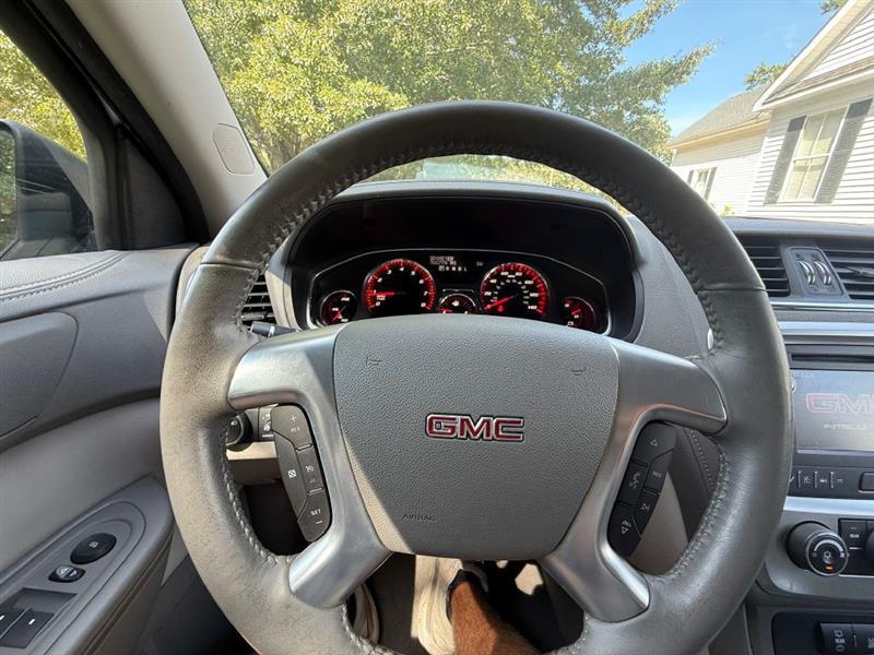 GMC Acadia  2014