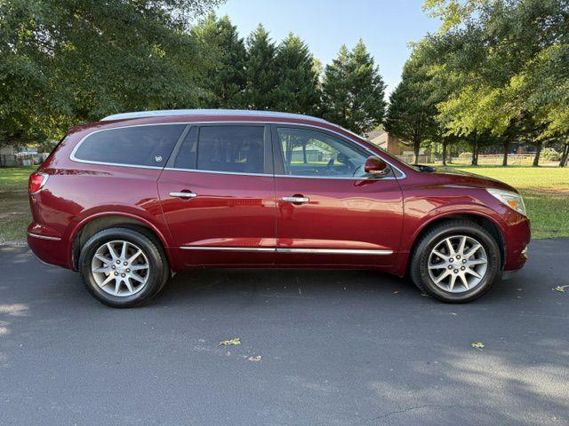Buick Enclave  2017