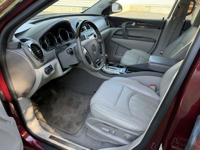 Buick Enclave  2017