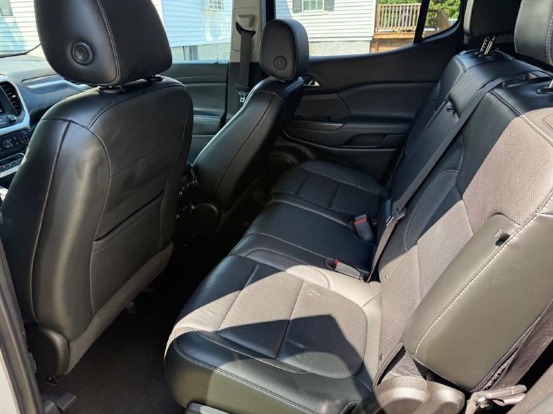 GMC Acadia  2020