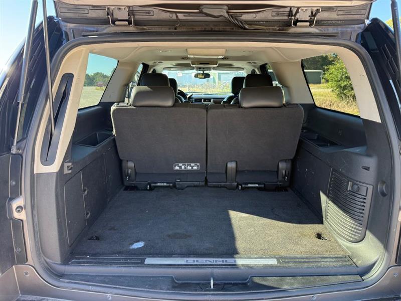 GMC Yukon Denali  2013
