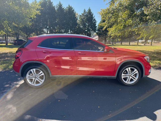 Mercedes-Benz GLA-Class  2019