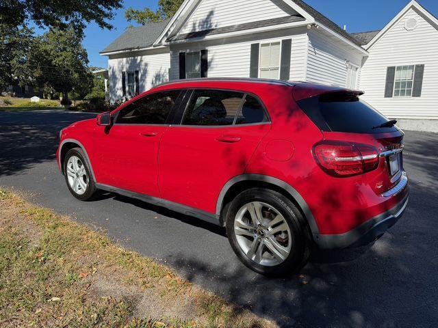 Mercedes-Benz GLA-Class  2019