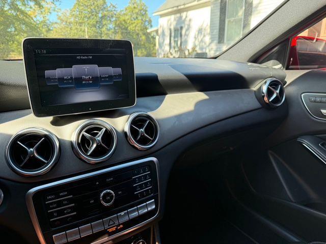 Mercedes-Benz GLA-Class  2019