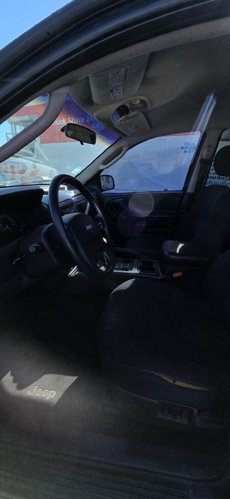 Jeep Grand Cherokee  2004