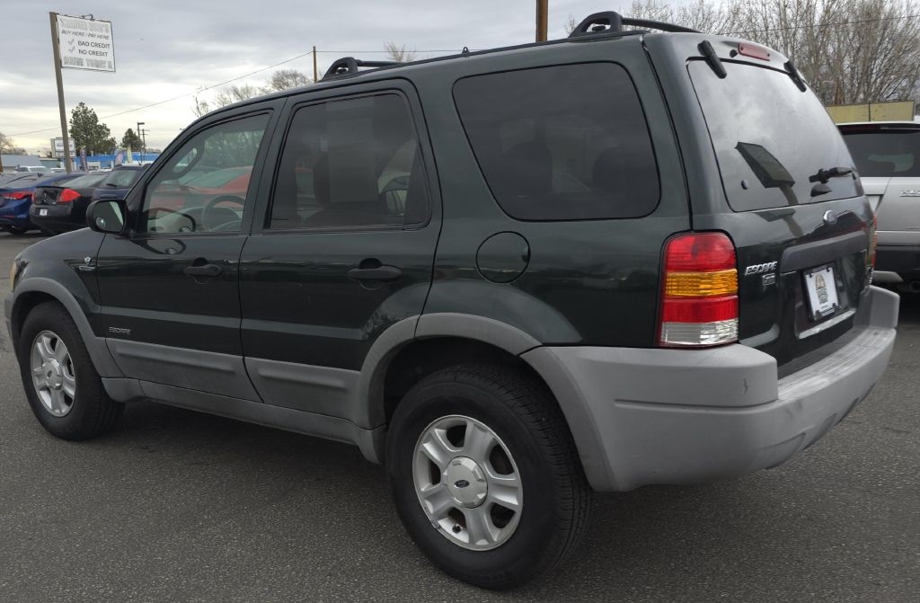 Ford Escape  2002