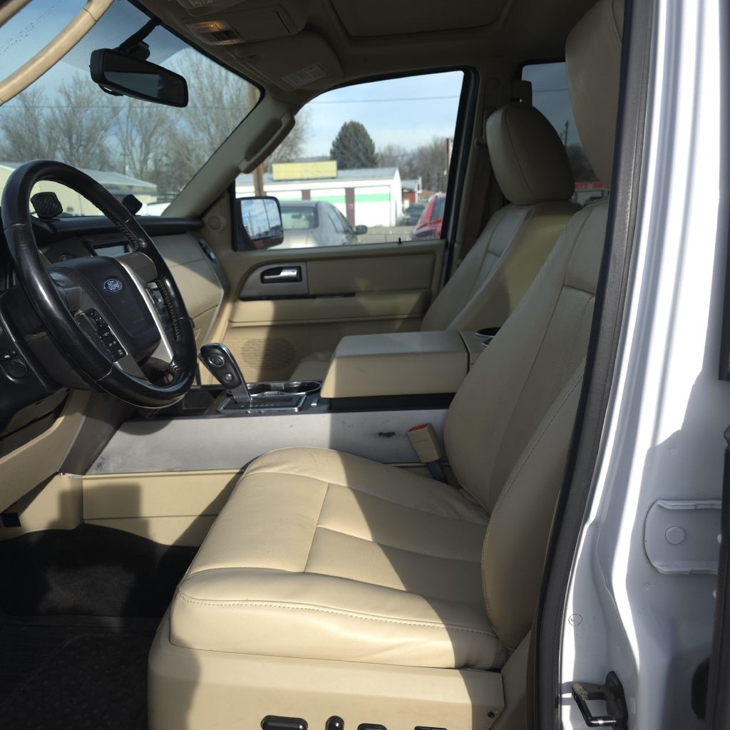 Ford Expedition  2017