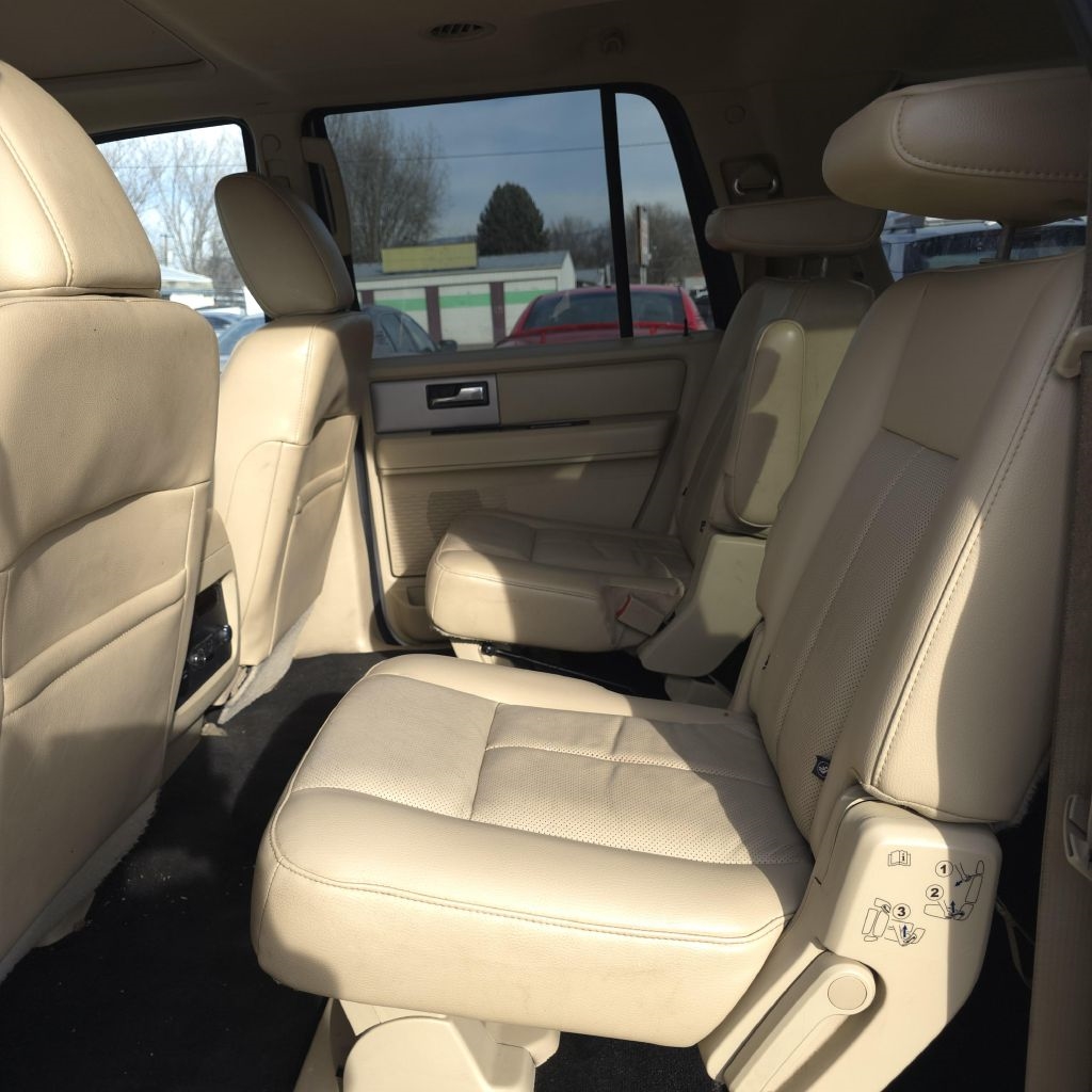 Ford Expedition  2017