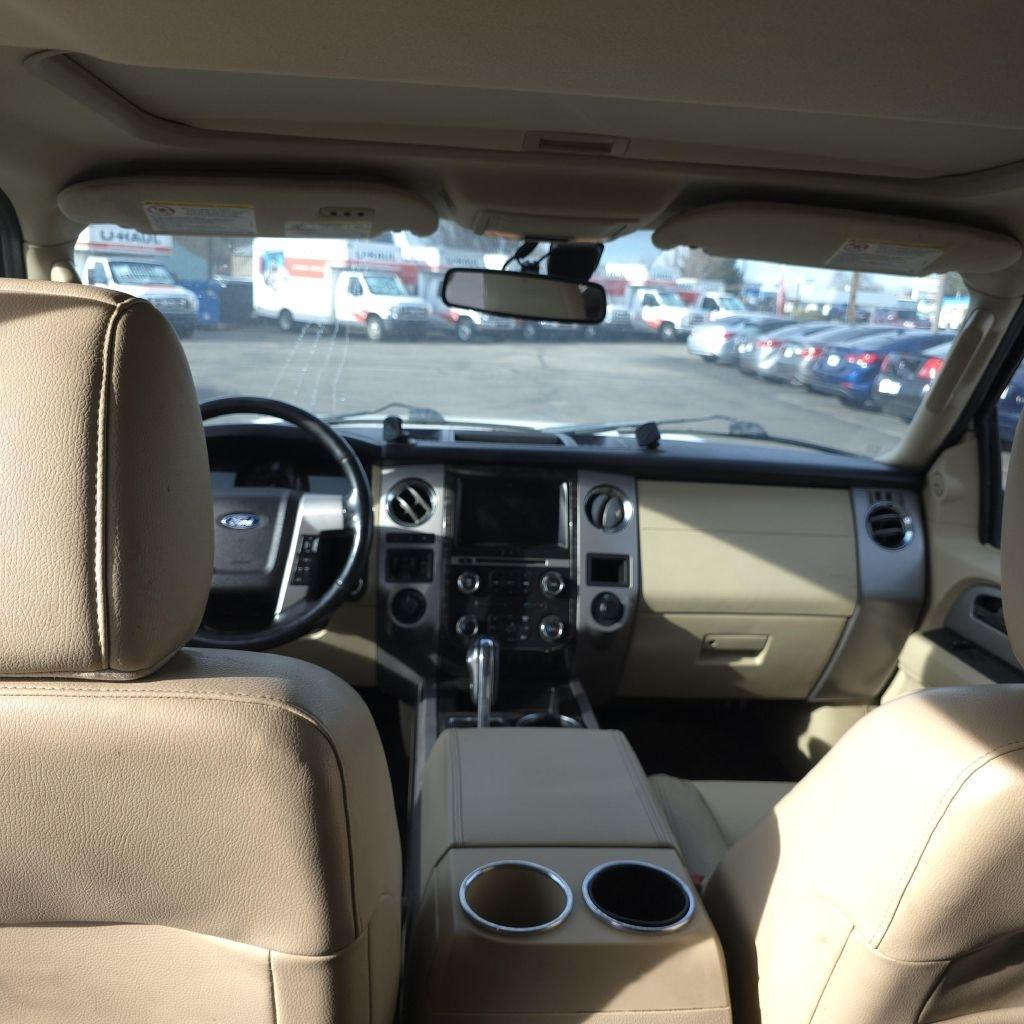 Ford Expedition  2017