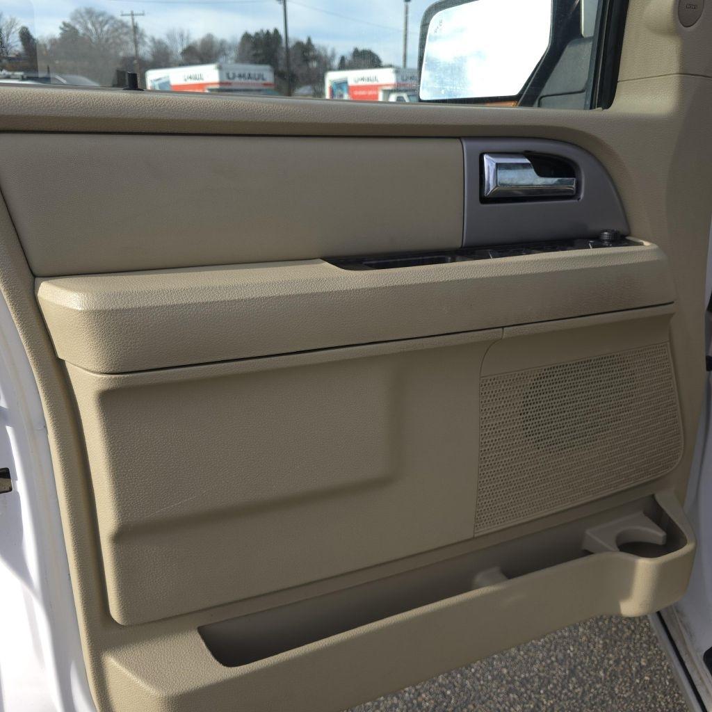 Ford Expedition  2017