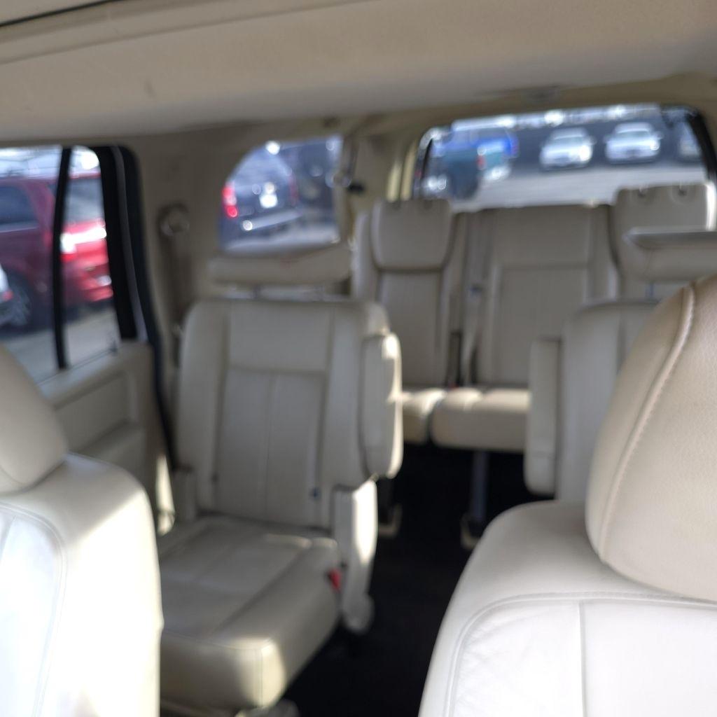 Ford Expedition  2017