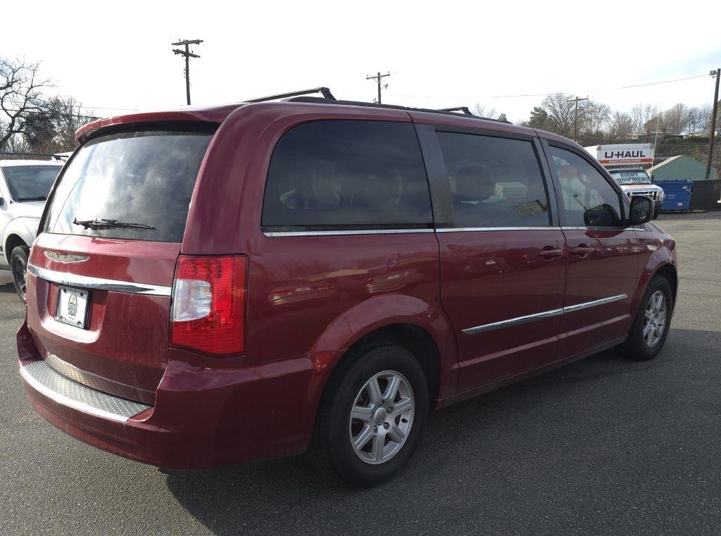 Chrysler Town & Country  2012