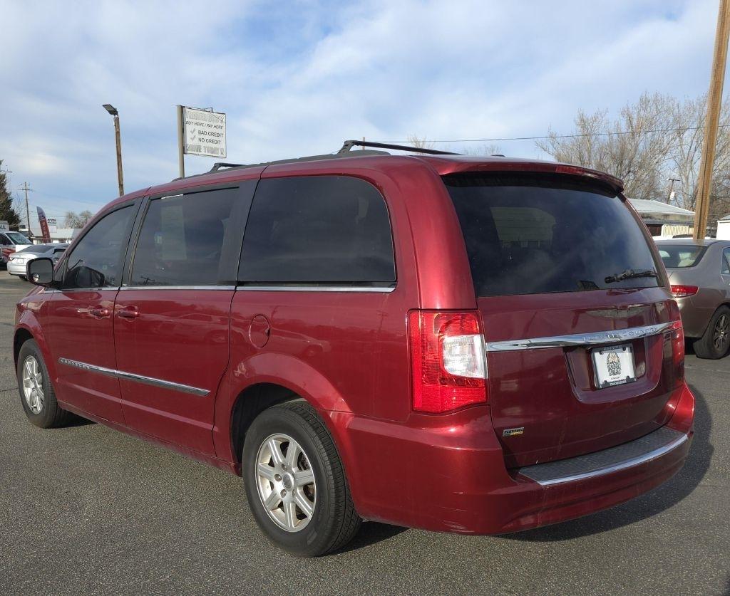 Chrysler Town & Country  2012