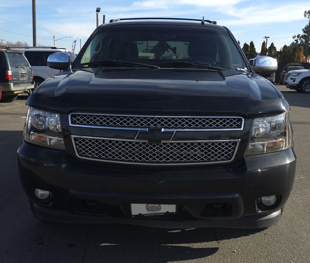 Chevrolet Avalanche  2010