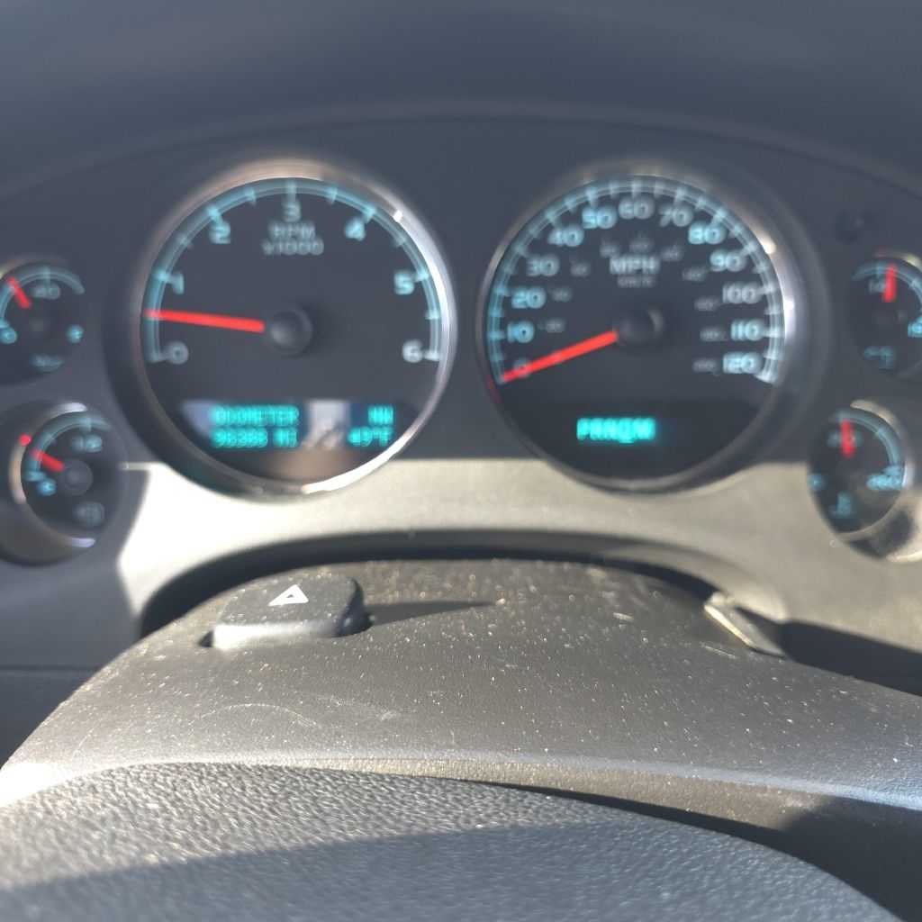 Chevrolet Avalanche  2010