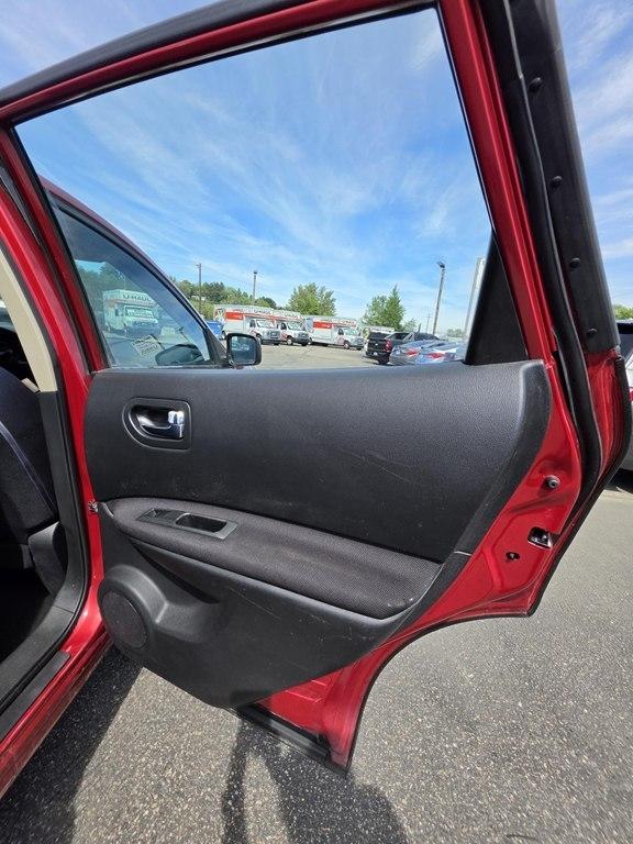 Nissan Rogue Select  2015