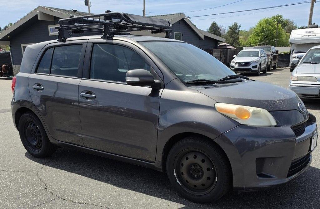 Scion xD  2008