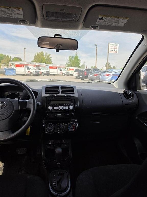 Scion xD  2008