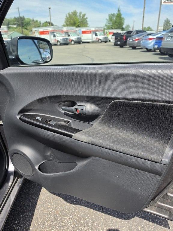 Scion xD  2008