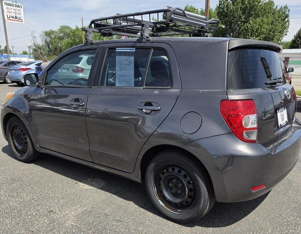 Scion xD  2008