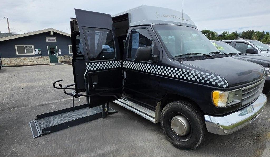 1996 Ford Econoline E250 VAN