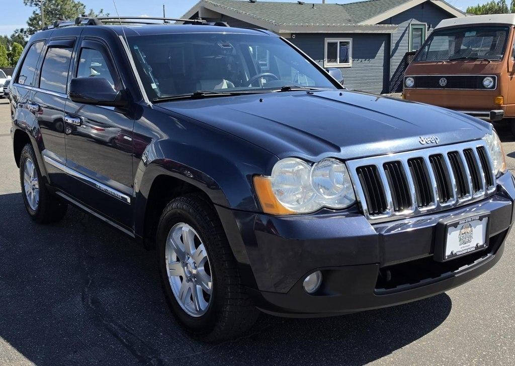 Jeep Grand Cherokee  2010