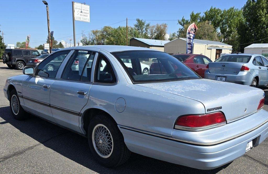 Ford Crown Victoria  1992