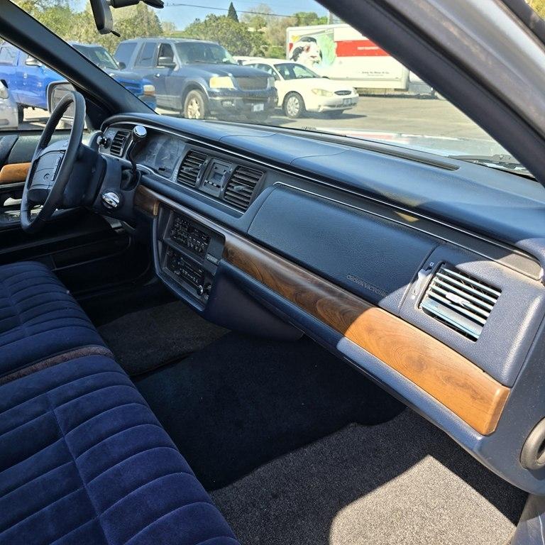 Ford Crown Victoria  1992