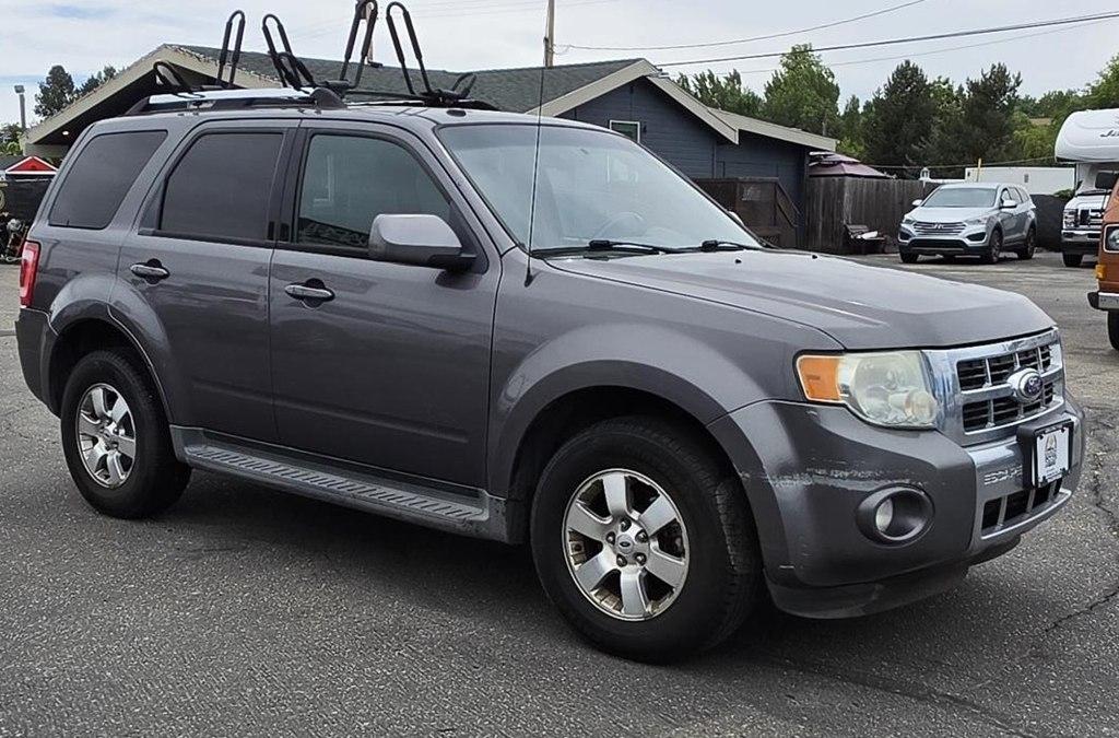 Ford Escape  2010