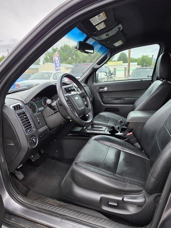 Ford Escape  2010