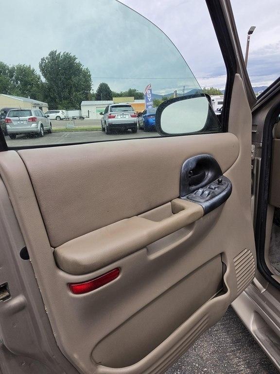Chevrolet Venture  2004