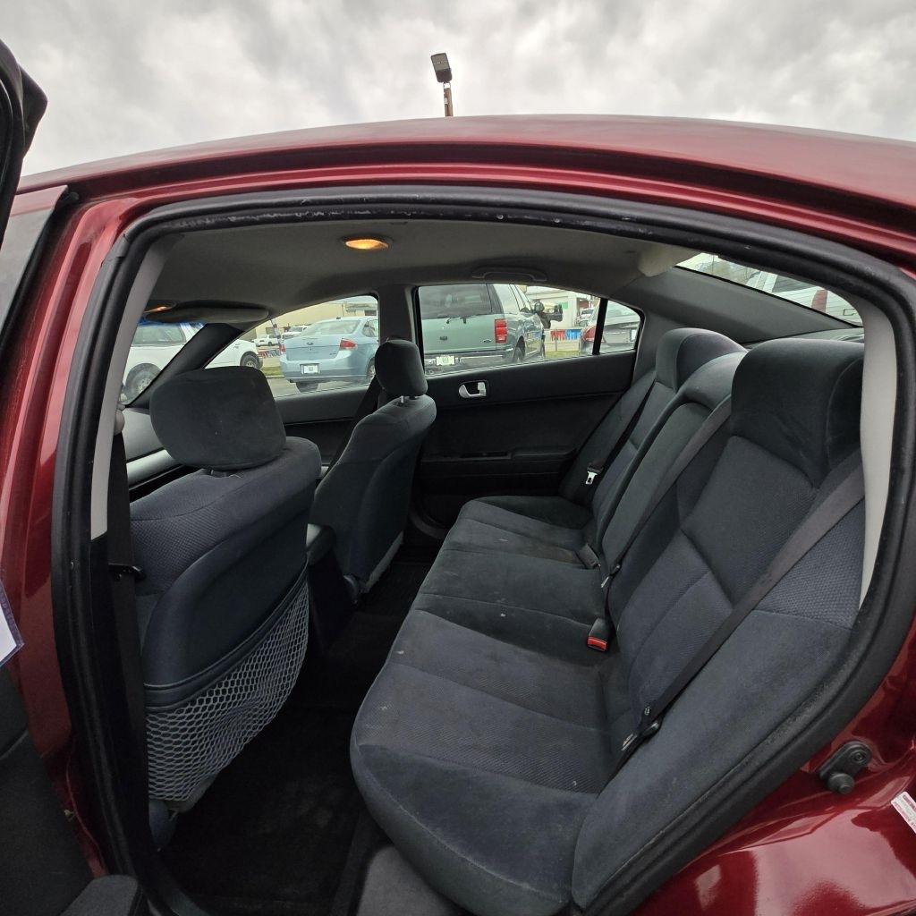 Mitsubishi Galant  2006