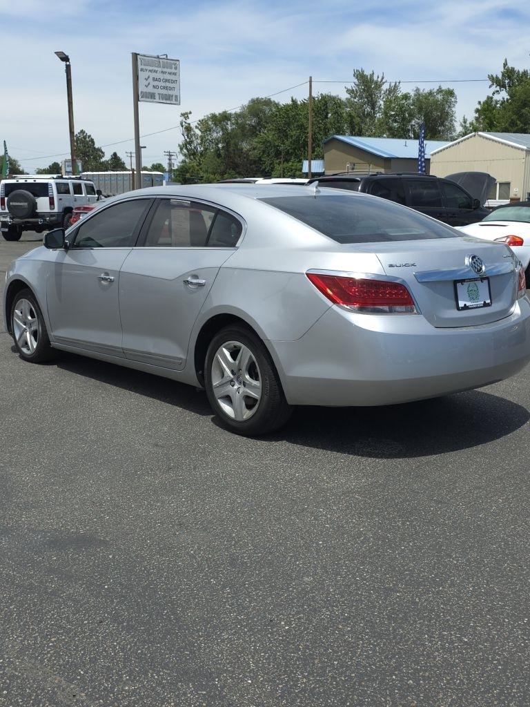 Buick LaCrosse  2010