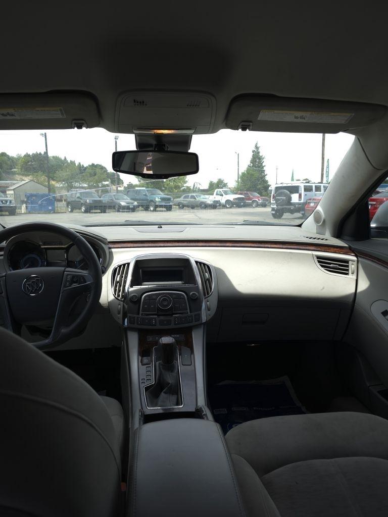 Buick LaCrosse  2010