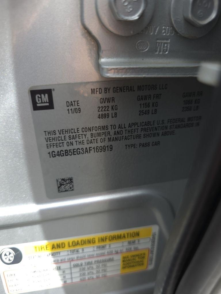 Buick LaCrosse  2010