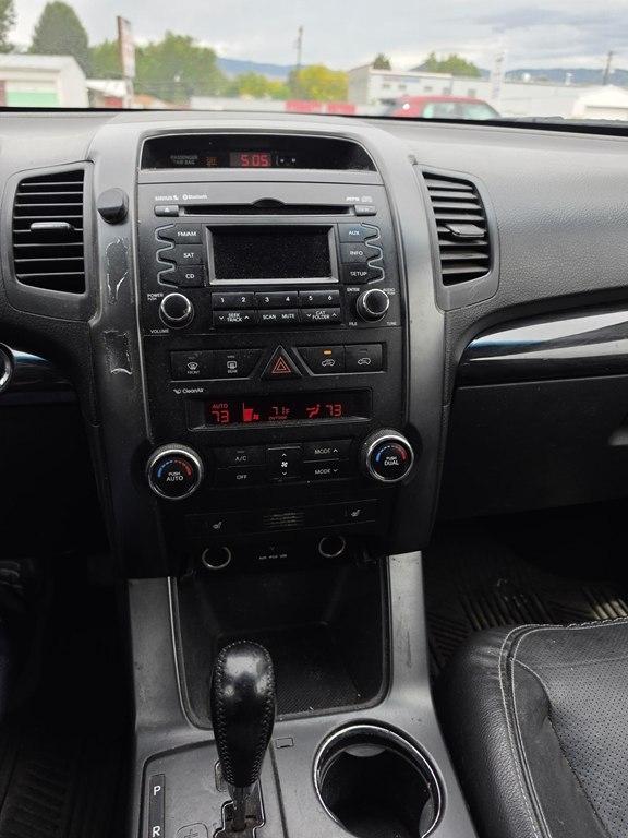 Kia Sorento  2011