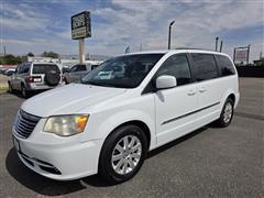 2014 Chrysler Town & Country 
