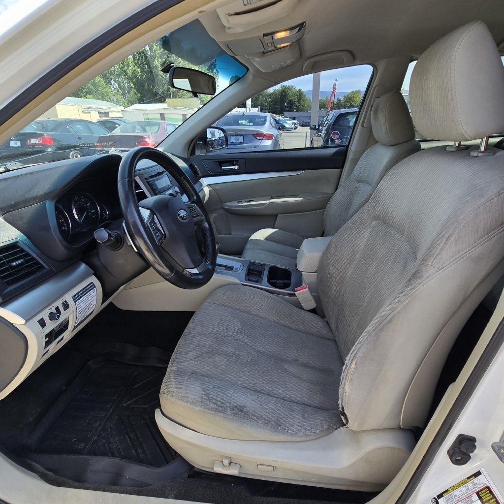 Subaru Outback  2012