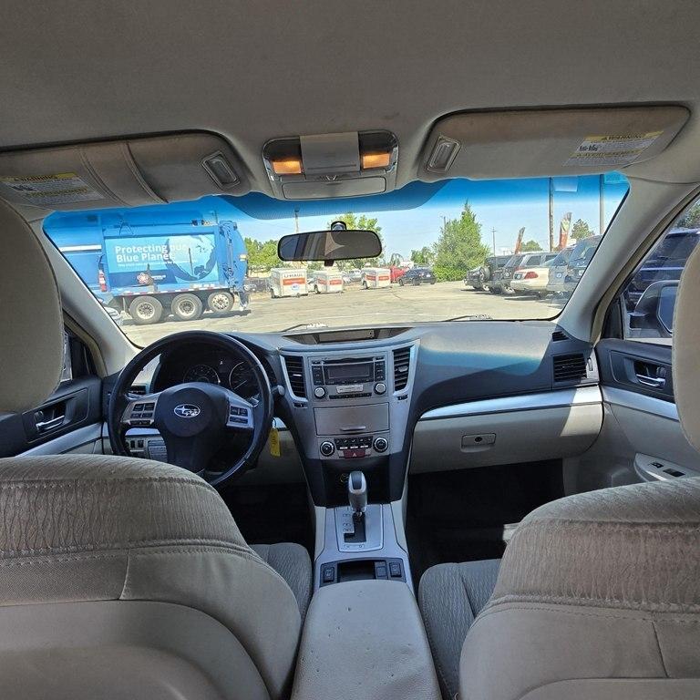 Subaru Outback  2012